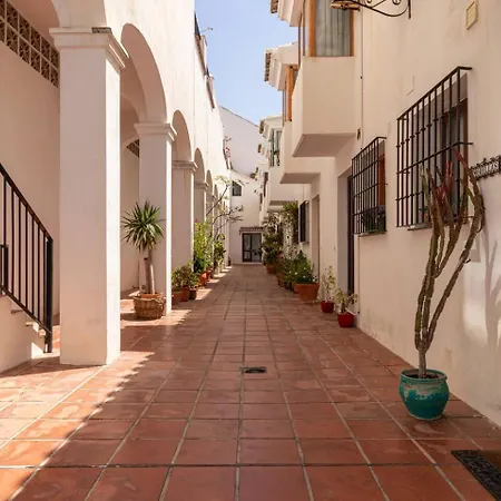 New Renovated With Modern Touch Holiday home