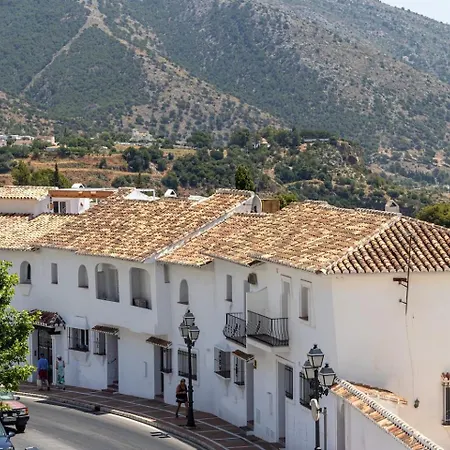 New Renovated With Modern Touch Holiday home Mijas