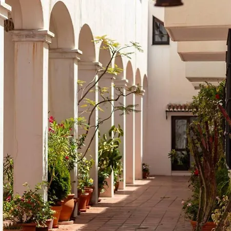 New Renovated With Modern Touch Holiday home