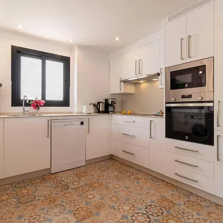New Renovated With Modern Touch Mijas